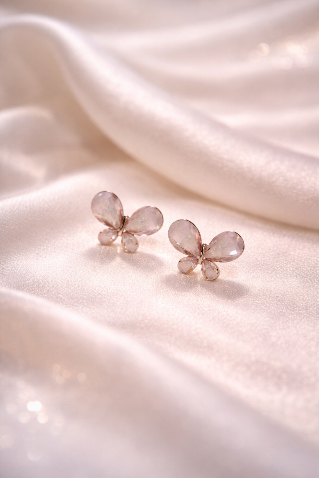 Wings Studs